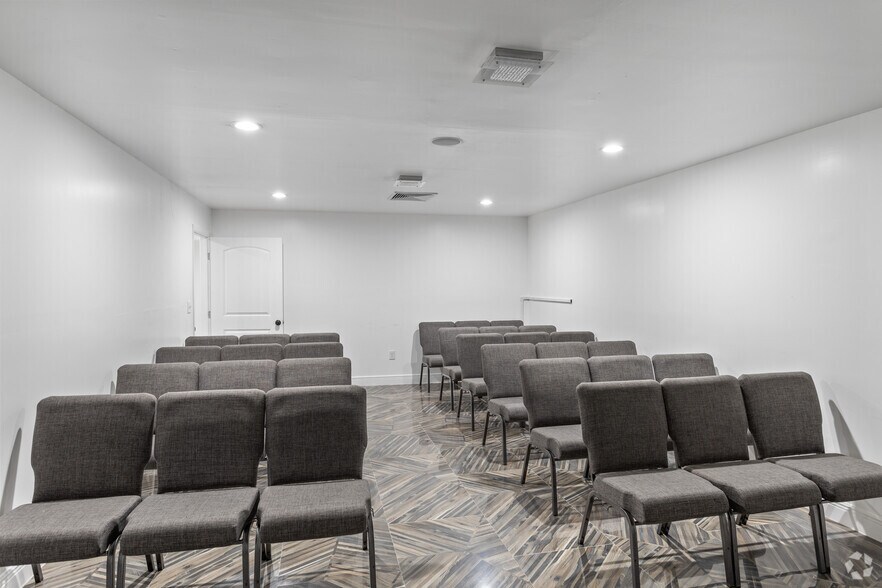 More Photos Of 1800 Okeechobee Rd, Fort Pierce Funeral Home For Sale