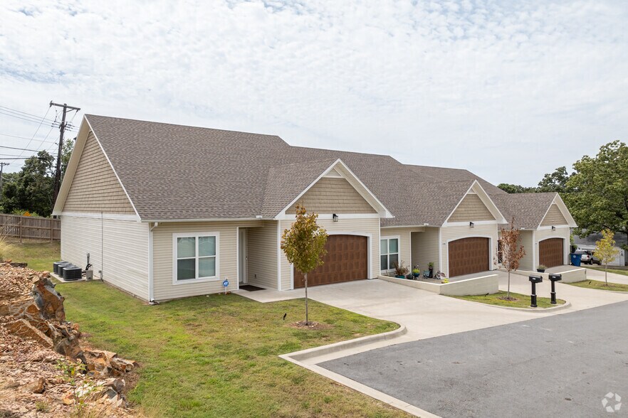 More Photos Of 4700 Randolph Rd, North Little Rock Apartments For Sale
