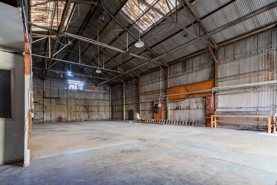 More Photos Of 50 Juniper St, San Francisco Warehouse For Sale