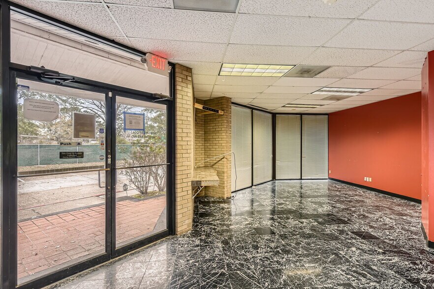 More Photos Of 14423 Cornerstone Village Dr, Houston Medical For Sale