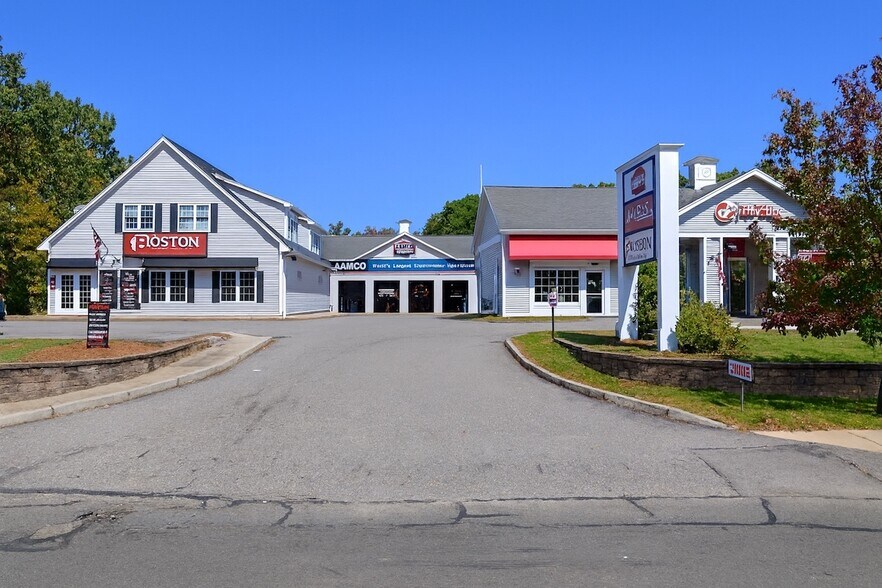 Primary Photo Of 520 Main St, Wilmington Freestanding For Lease