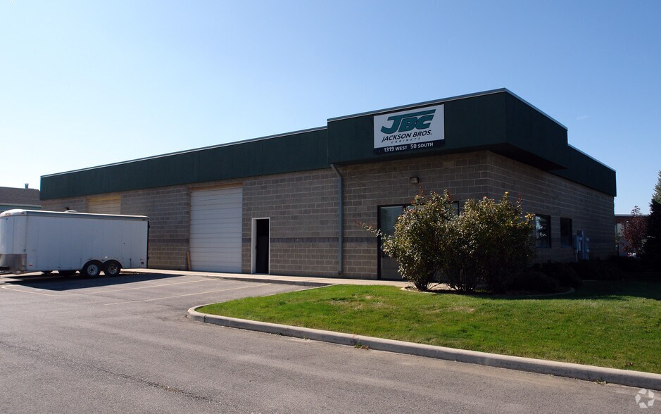 More Photos Of 1319 W 50 S, Centerville Manufacturing For Lease