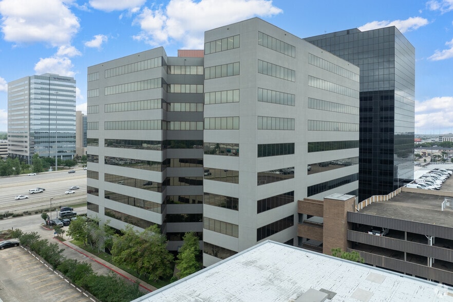 More Photos Of 11767 Katy Fwy, Houston Office For Lease
