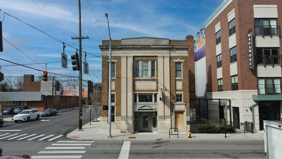 Primary Photo Of 5900 Madison Rd, Cincinnati Storefront Retail Residential For Lease
