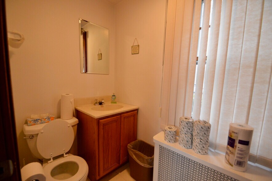 More Photos Of 441 County Road 513, Califon Office For Sale