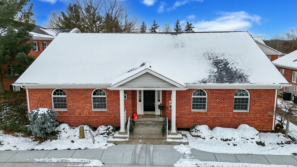 More Photos Of 312 N Cleveland Massillon Rd, Akron Medical For Lease