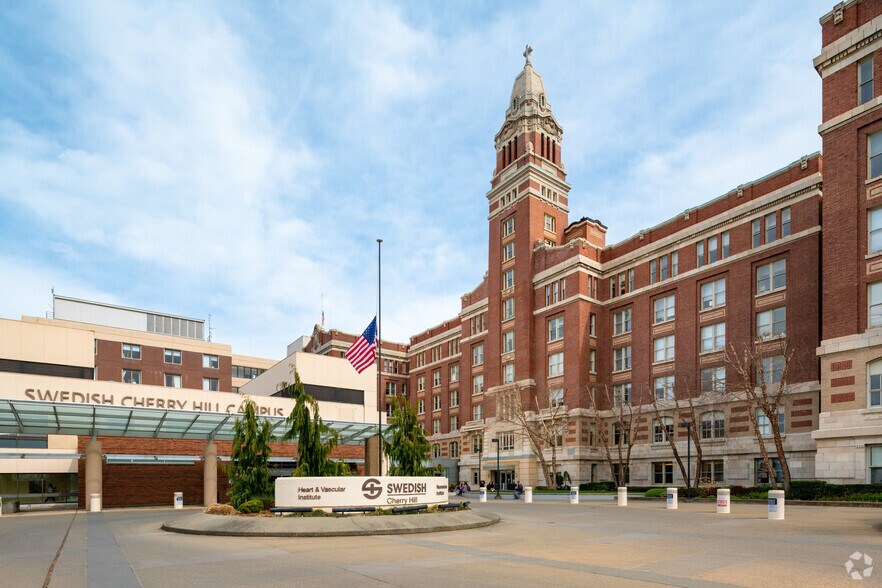 More Photos Of 550 17th Ave, Seattle Unknown For Lease