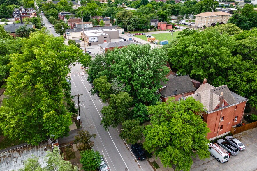 More Photos Of 952 S 6th St, Louisville Apartments For Sale