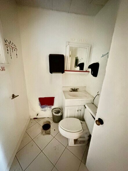 More Photos Of 400 Main St, Rio Vista Restaurant For Sale