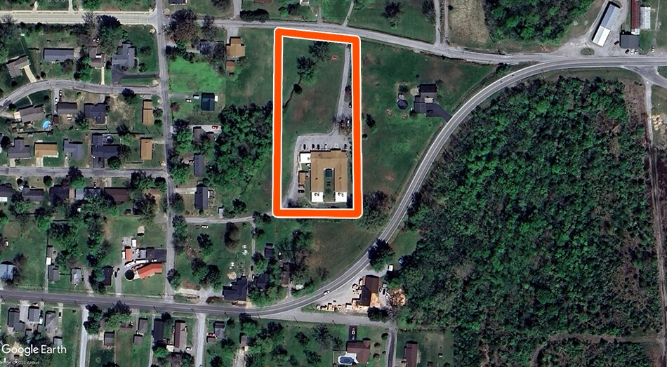 More Photos Of 2500 E Saint Louis St, West Frankfort Skilled Nursing Facility For Sale