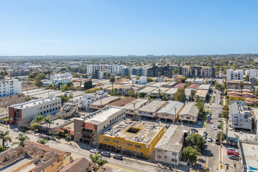 More Photos Of 3611 Motor Ave, Los Angeles Loft Creative Space For Sale