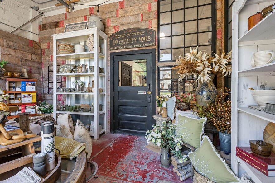 More Photos Of 108-110 E Main St, Cambridge Storefront For Sale