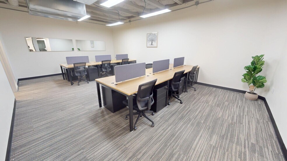 More Photos Of 6719 N Lamar Blvd, Austin Office For Lease