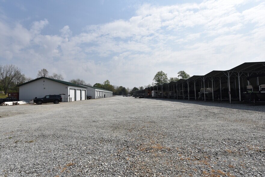 More Photos Of 187 Boone Creek Rd, Salem Specialty For Sale