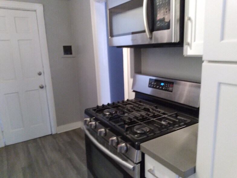 More Photos Of 907-909 Glendale Blvd, Los Angeles Apartments For Sale