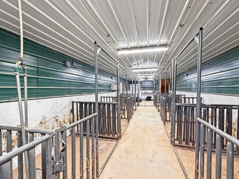 More Photos Of 39300 County Road 71, Crook Flex For Sale