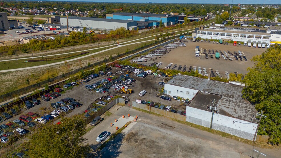 More Photos Of 7780 Majestic Ave, Detroit Warehouse For Sale