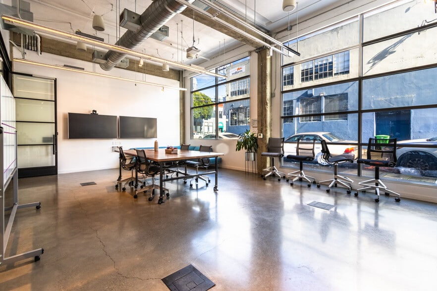 More Photos Of 425-427 Brannan St, San Francisco Showroom For Lease