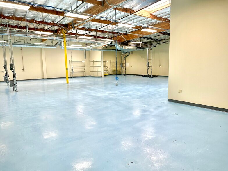 More Photos Of 198 Stauffer Blvd, San Jose Research And Development For Sale