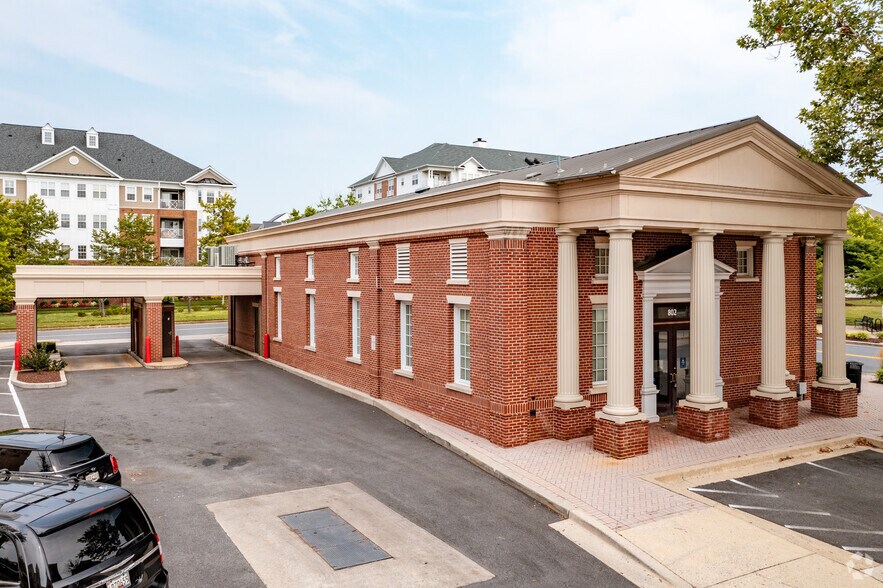 More Photos Of 402 King Farm Blvd, Rockville Unknown For Lease