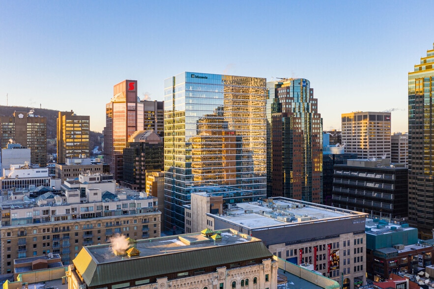 Primary Photo Of 900 Boul De Maisonneuve O, Montréal Office For Lease