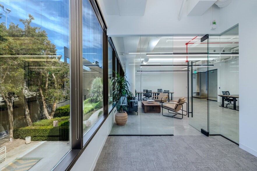 More Photos Of 841 Apollo St, El Segundo Office For Lease