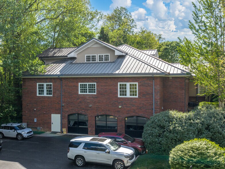 More Photos Of 4 Medical Park Dr, Asheville Medical For Sale