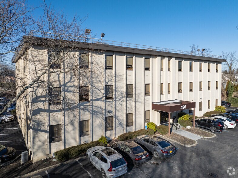 Primary Photo Of 496 Smithtown Byp, Smithtown Medical For Lease