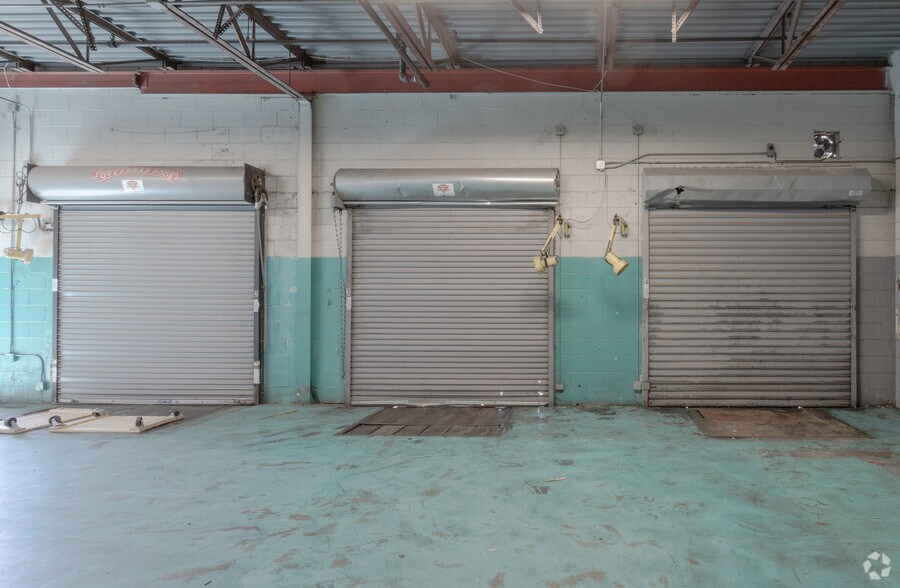 More Photos Of 1 Walnut St, Perth Amboy Warehouse For Sale