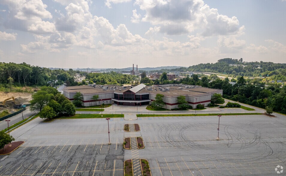 More Photos Of 135 Brooks St, Worcester Land For Lease