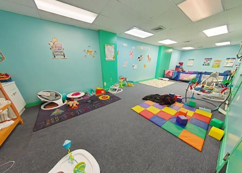More Photos Of 2943-47 Reed St, Philadelphia Daycare Center For Sale