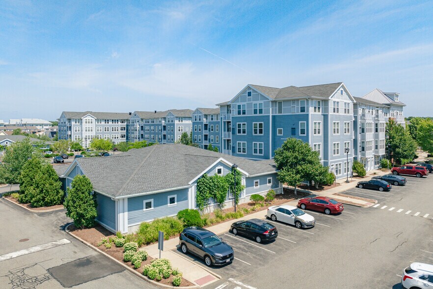 More Photos Of 200-220 Trotter Rd, Weymouth Apartments For Lease