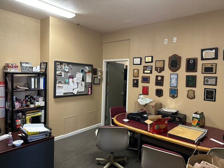 More Photos Of 37 N 27th St, San Jose Lodge Meeting Hall For Sale