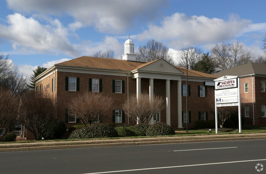 More Photos Of 550 Broadview Ave, Warrenton Medical For Lease