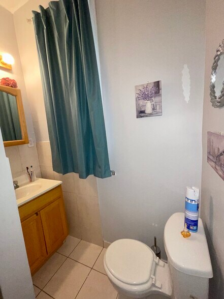 More Photos Of 105-107 Franklin St, Belleville Storefront Retail Residential For Sale