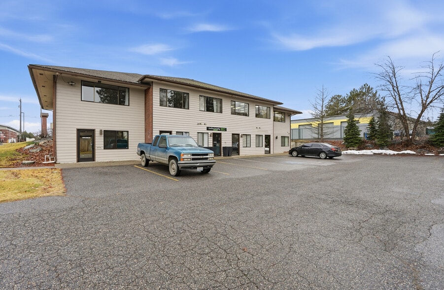 More Photos Of 111 E Lincoln Rd, Spokane Office For Sale
