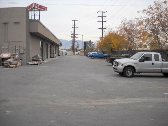 More Photos Of 1286 S E St, San Bernardino Freestanding For Lease