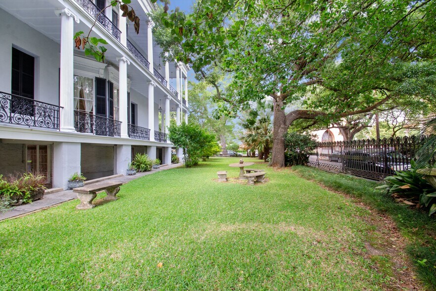 More Photos Of 1410 Jackson Ave, New Orleans Lodge Meeting Hall For Sale