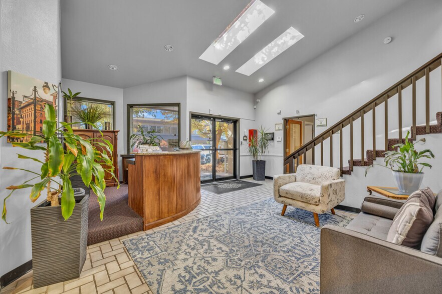 More Photos Of 13791 E Rice Pl, Aurora Office For Sale
