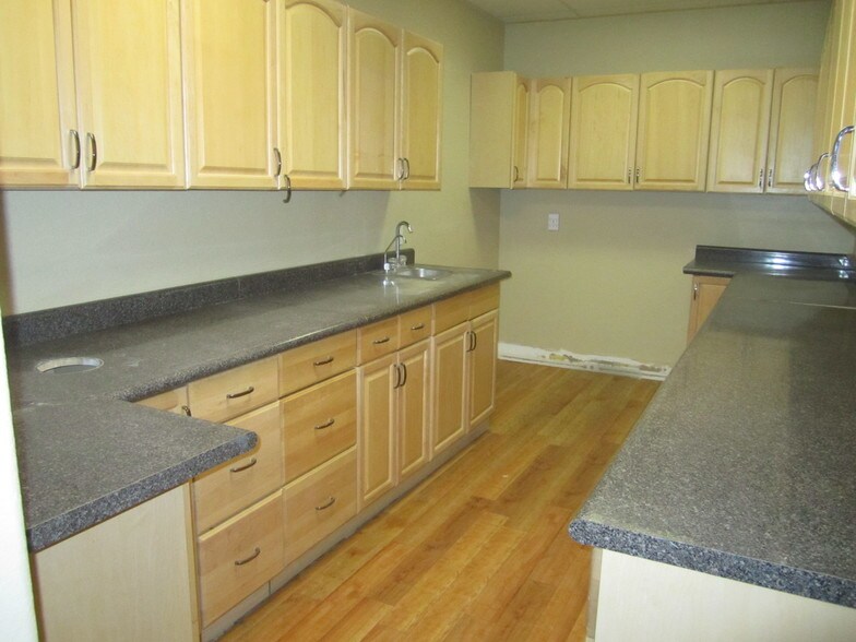 More Photos Of 2881 S Valley View Blvd, Las Vegas Office Residential For Lease