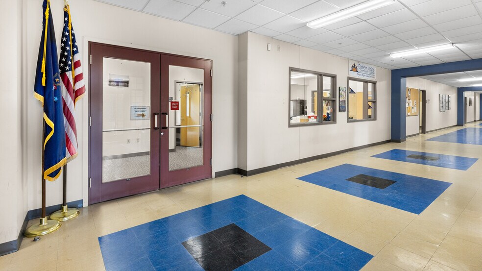 More Photos Of 50 Mayo St, Dover-Foxcroft Schools For Sale