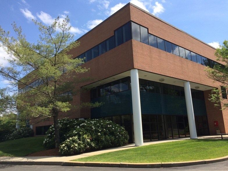 More Photos Of 175 Paramount Dr, Raynham Office For Lease