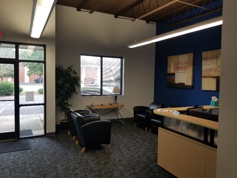 More Photos Of 8016 Tower Point Dr, Charlotte Office For Sale