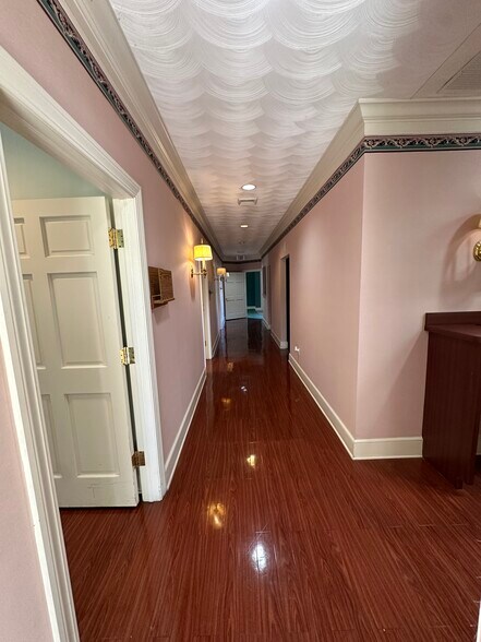 More Photos Of 1005 Pinellas St, Clearwater Medical For Lease