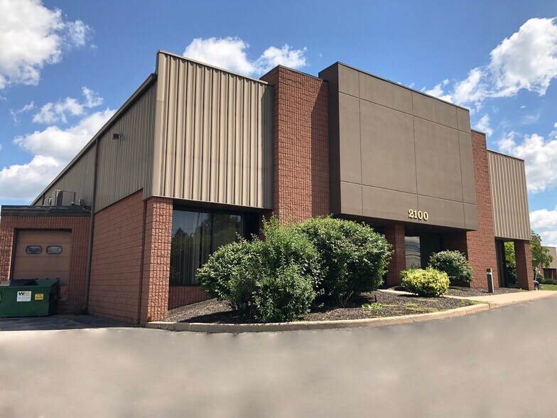 More Photos Of 2100 Brighton Henrietta Town Line Rd, Rochester Office For Lease