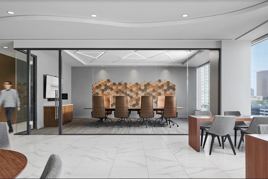 More Photos Of 2200 Post Oak Blvd, Houston Office For Lease