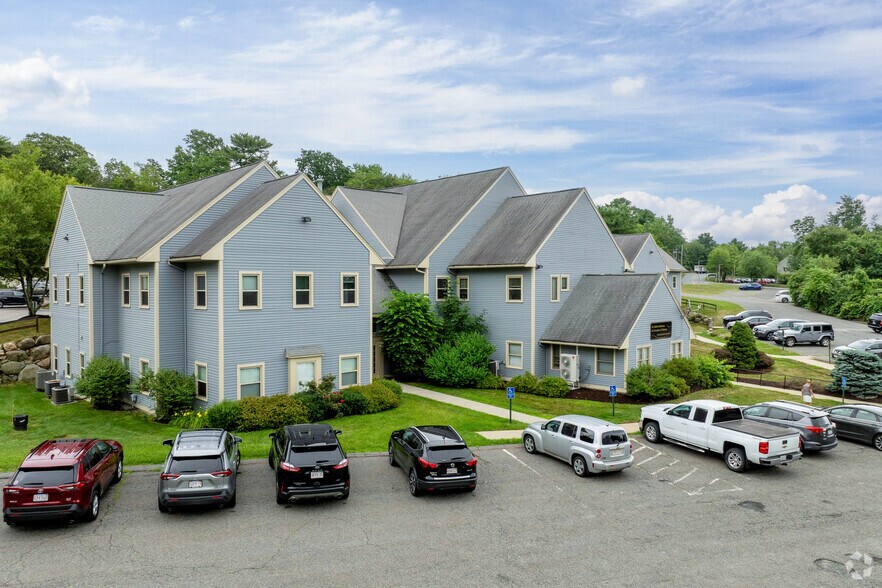 More Photos Of 16 Asylum St, Milford Medical For Lease
