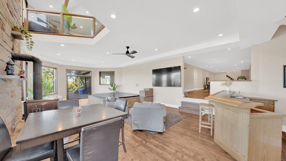 More Photos Of 15735 Ontario 27, Schomberg Warehouse For Sale