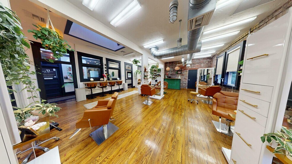 More Photos Of 104-110 S Park Ave, Sanford Storefront Retail Office For Sale