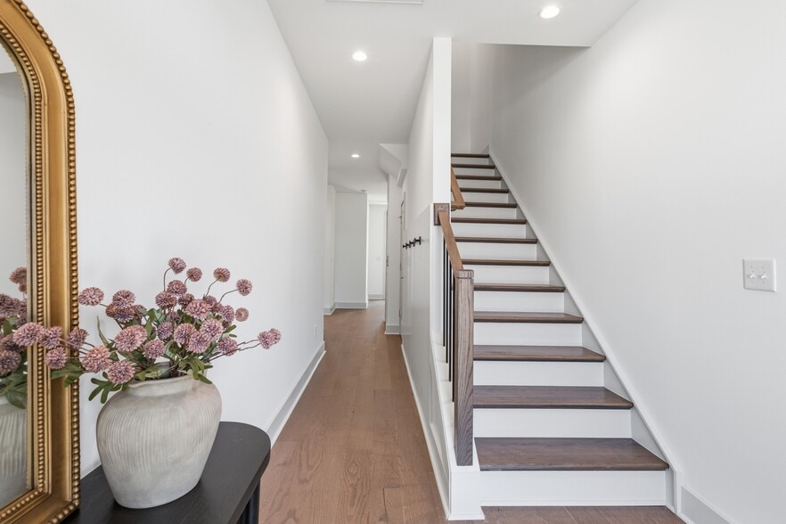 More Photos Of 1151 Booth Pk blvd, Chapel Hill Multifamily For Sale